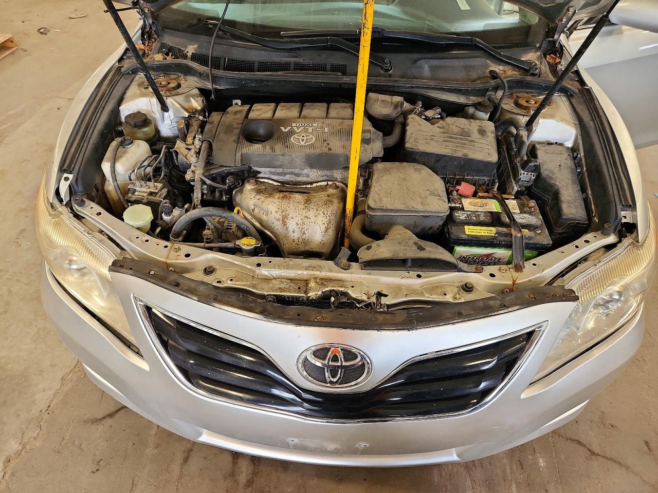 2010 Toyota Camry Le Серебряный vin: 4T1BF3EK8AU079829