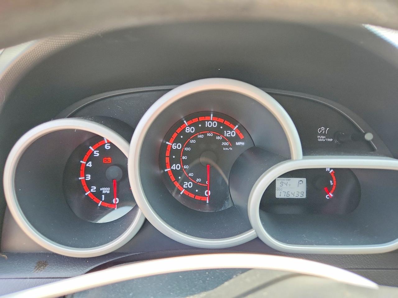 2009 Toyota Matrix Base Gray vin: 2T1KU40E99C115425