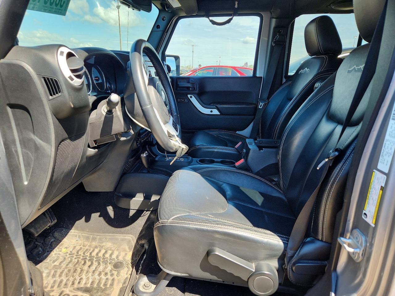 2014 Jeep Wrangler Unlimited Sahara Серебряный vin: 1C4HJWEG3EL170786