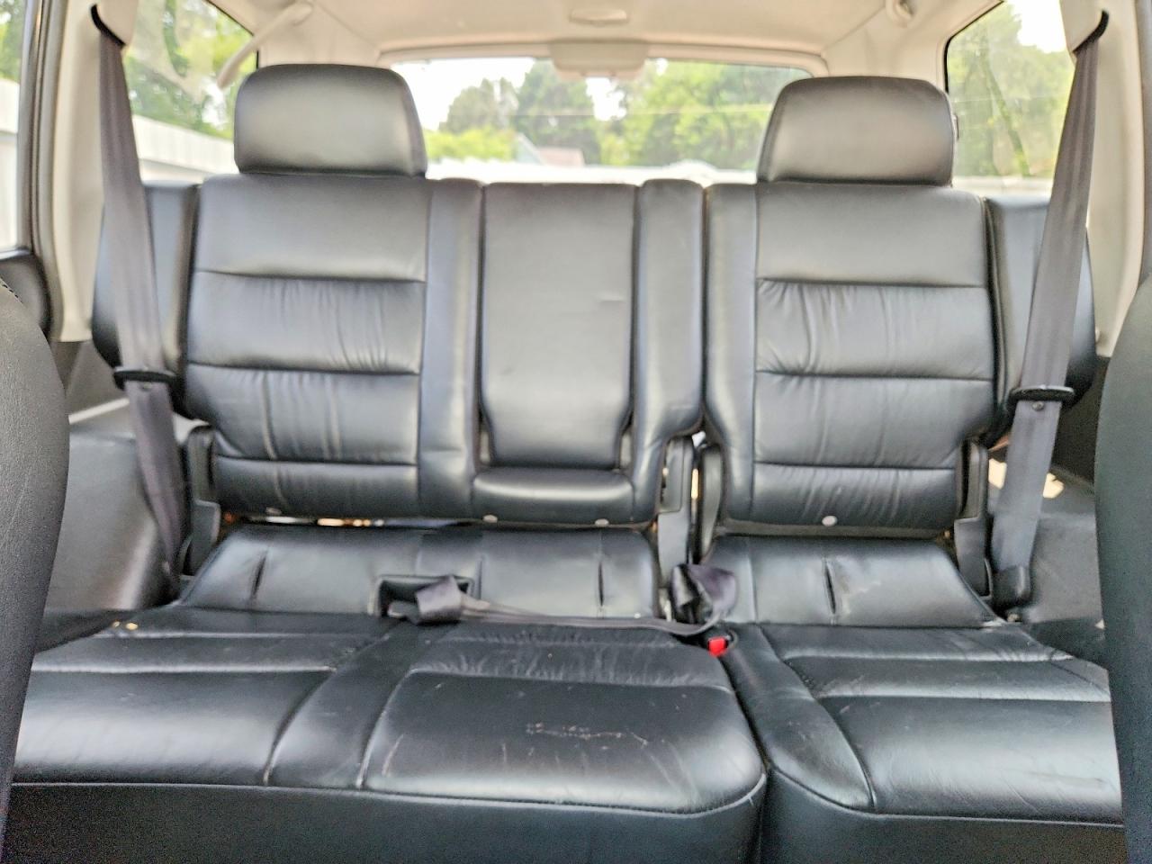 2001 Mitsubishi Montero Limited White vin: JA4MW51RX1J039579