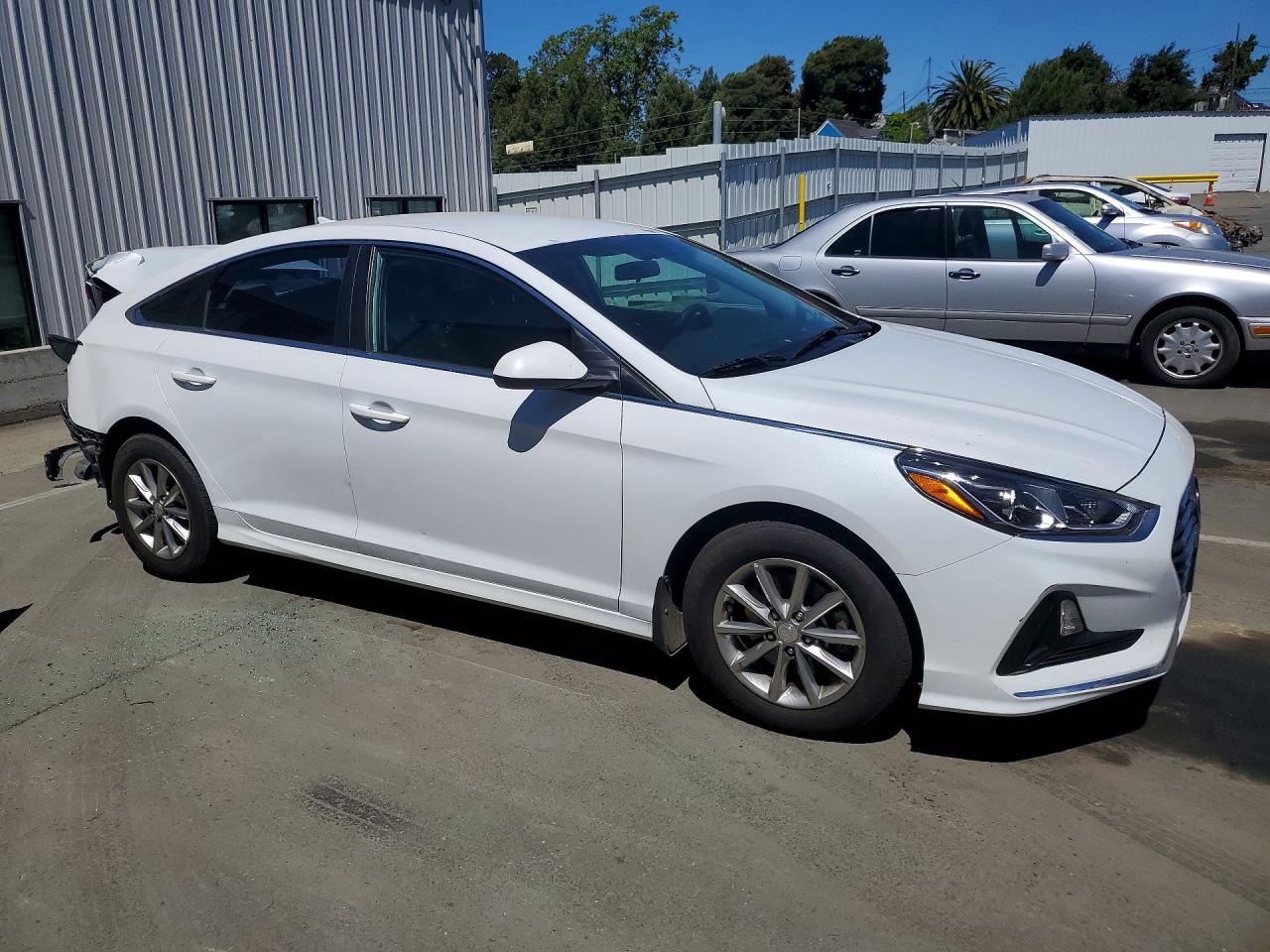 2018 Hyundai Sonata Se White vin: 5NPE24AF6JH680534