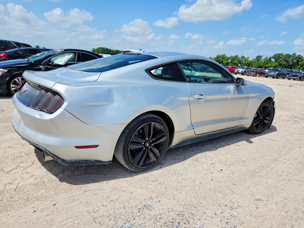 2015 Ford Mustang Silver vin: 1FA6P8TH8F5301249