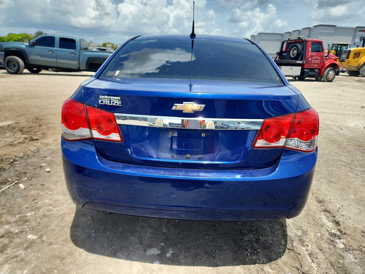 2013 Chevrolet Cruze Ls Blue vin: 1G1PA5SH6D7222009