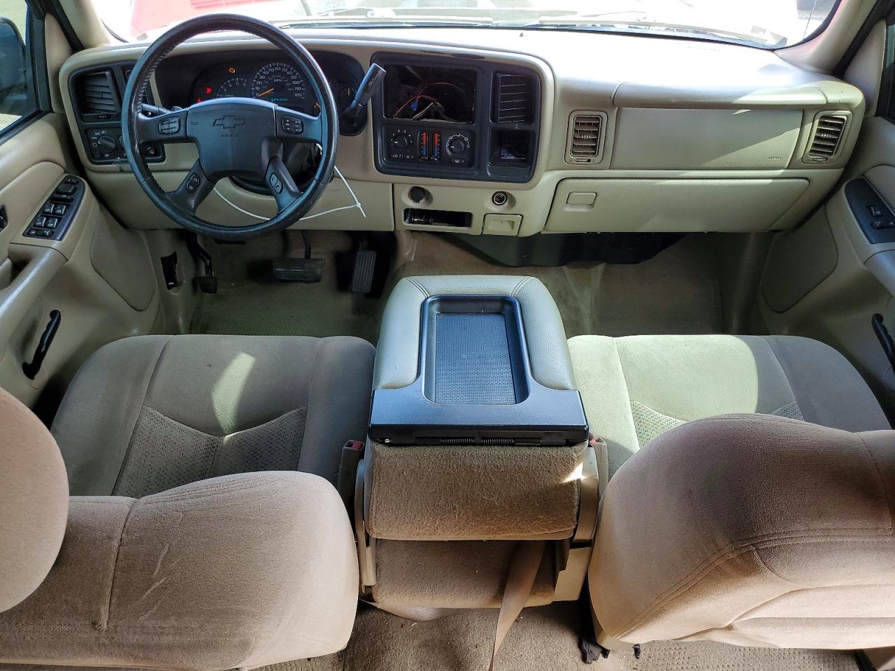 2005 Chevrolet Tahoe K1500 Burgundy vin: 1GNEK13T85J153889