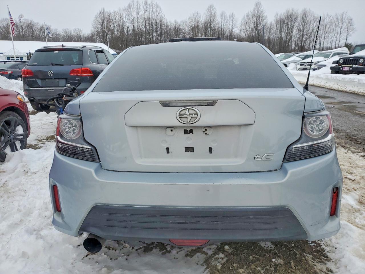 2014 Toyota Scion Tc Silver vin: JTKJF5C76E3074658