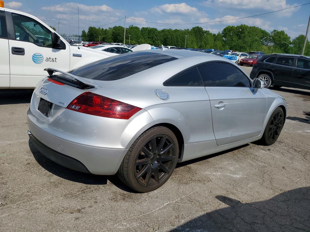 2010 Audi Tt Prestige Серебряный vin: TRUKFAFK0A1013581