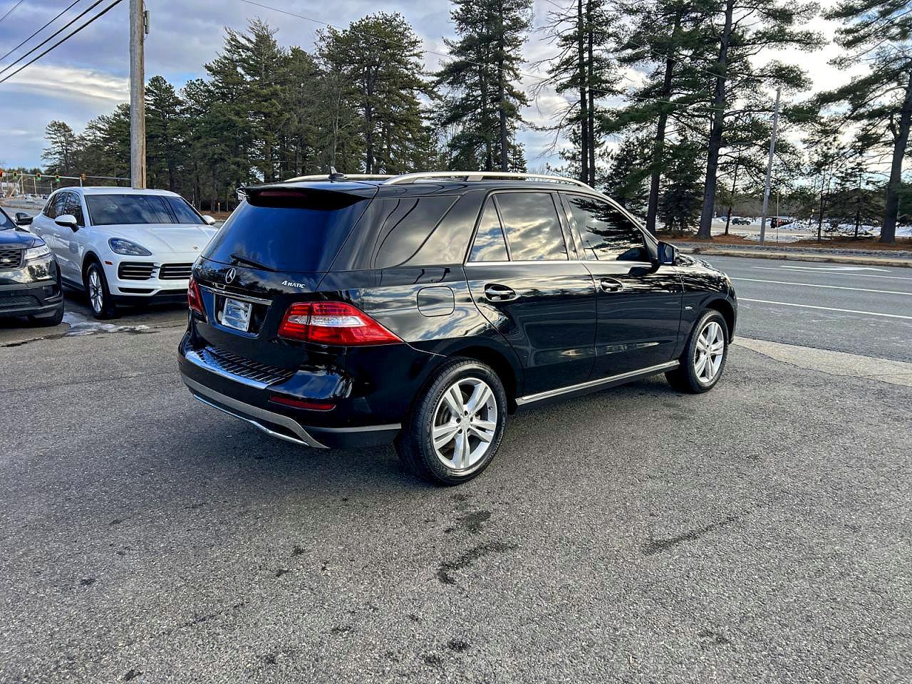 2012 Mercedes-benz Ml 350 4matic Black vin: 4JGDA5HB7CA030625