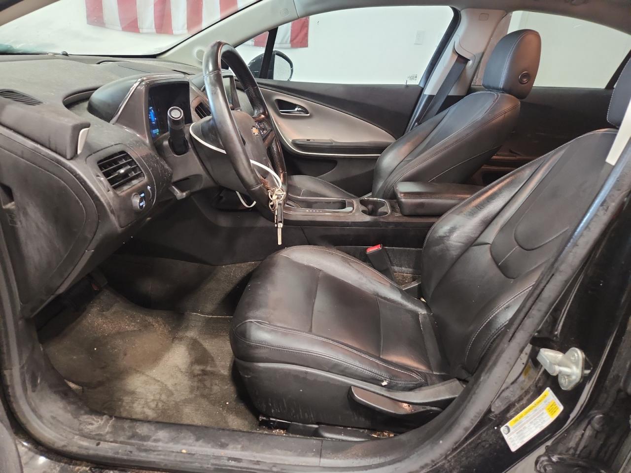 2015 Chevrolet Volt Black vin: 1G1RB6E40FU103896
