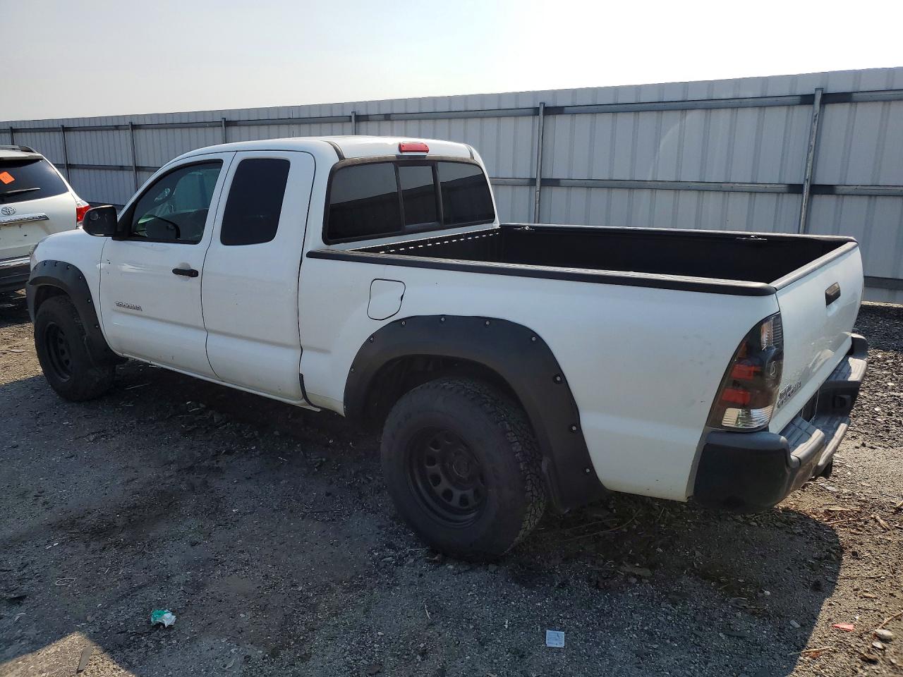2015 Toyota Tacoma Base Белый vin: 5TFTX4CN0FX052283