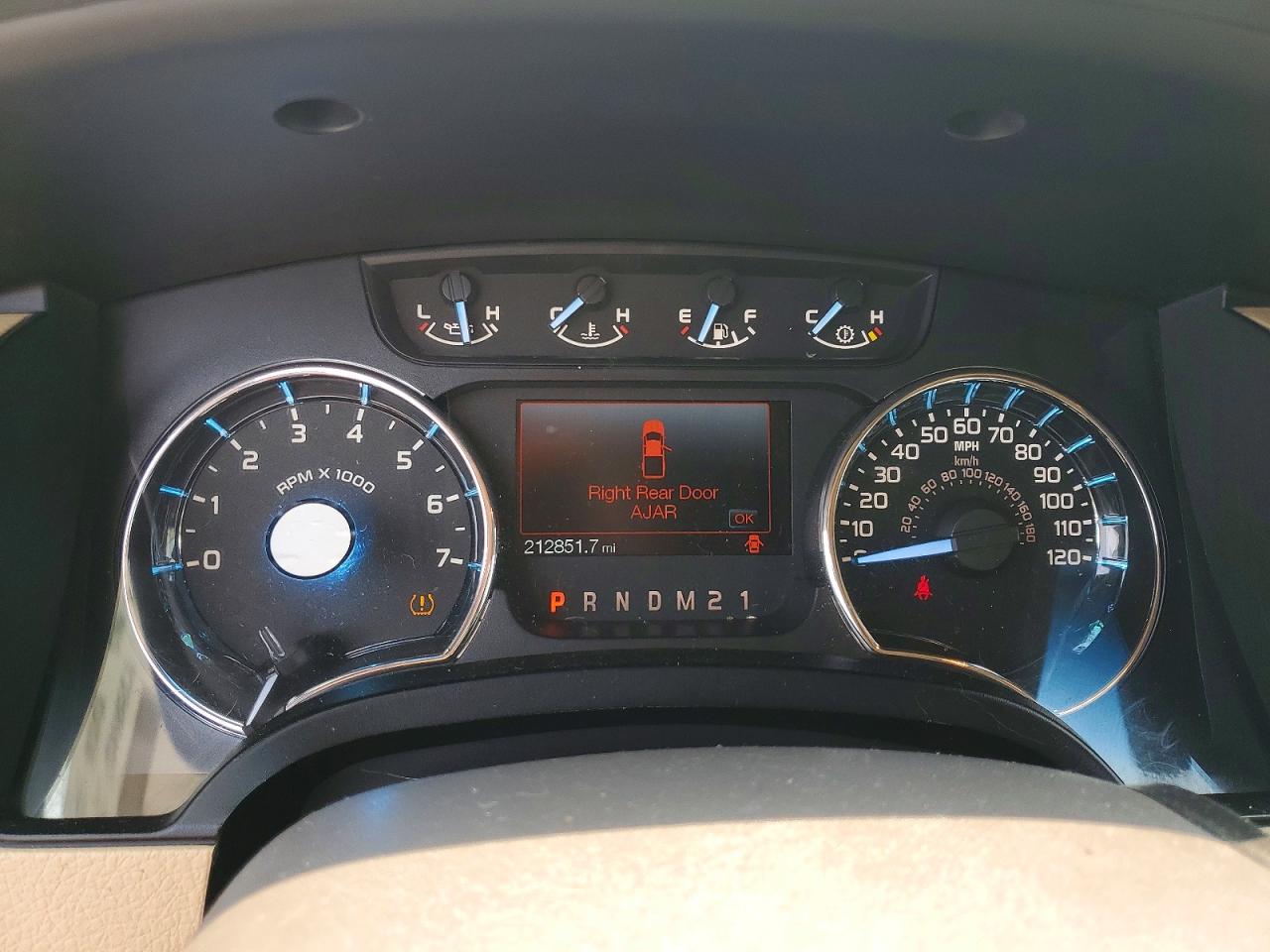 2011 Ford F150 Supercrew Cream vin: 1FTFW1ET8BFD16005