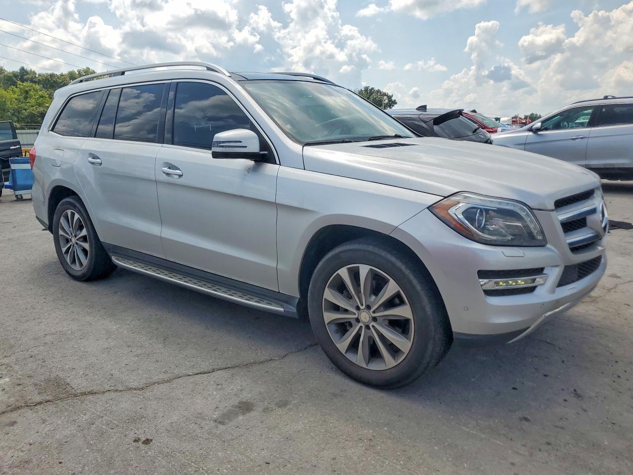 2014 Mercedes-benz Gl 450 4matic Silver vin: 4JGDF7CE7EA399342