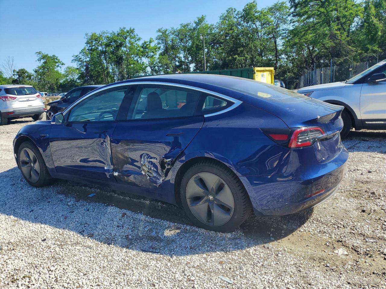 2018 Tesla Model 3 Синий vin: 5YJ3E1EA6JF017006