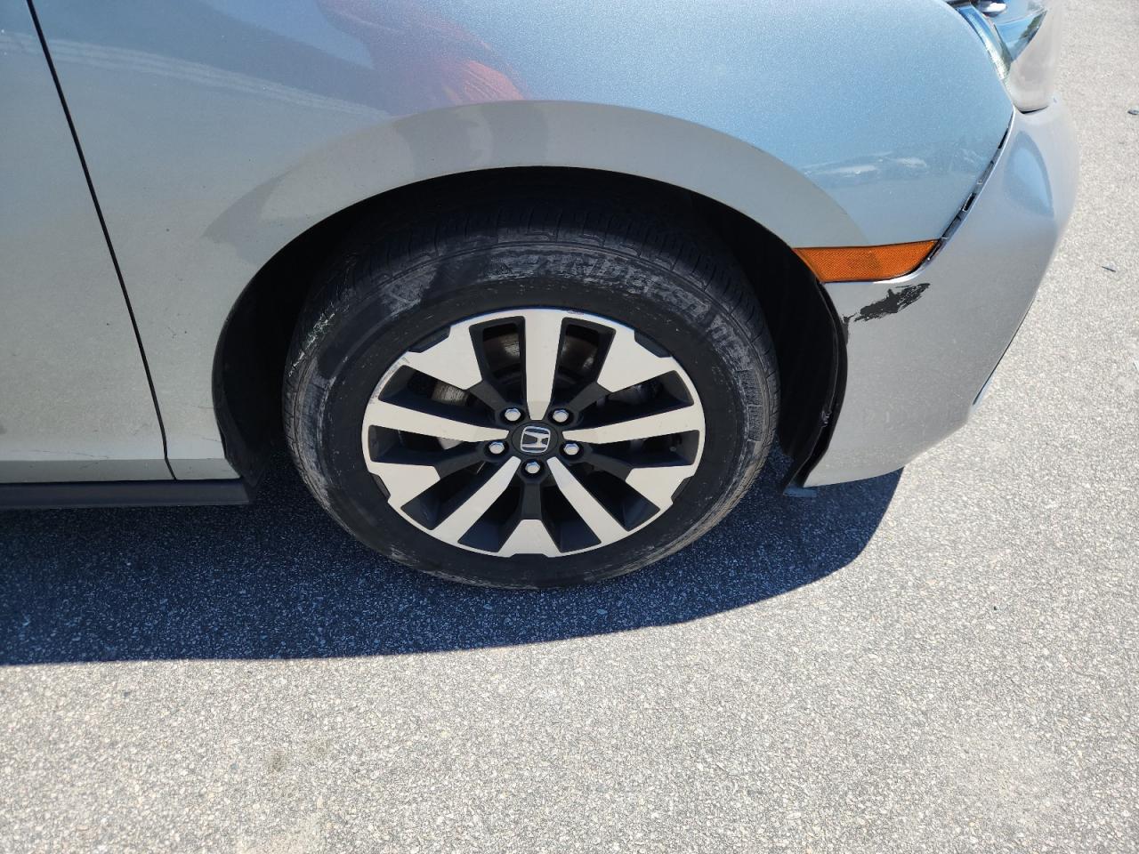 2025 Honda Odyssey Exl Серебряный vin: 5FNRL6H69SB071048 Damage: Right Front Wheel, Curb Rash, 3 To 4 Inches