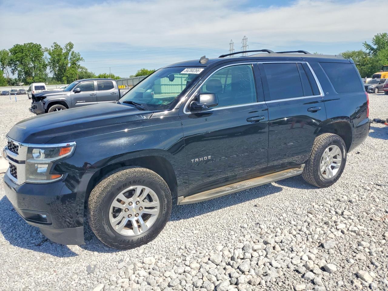2015 Chevrolet Tahoe K1500 Lt Черный vin: 1GNSKBKC5FR195174