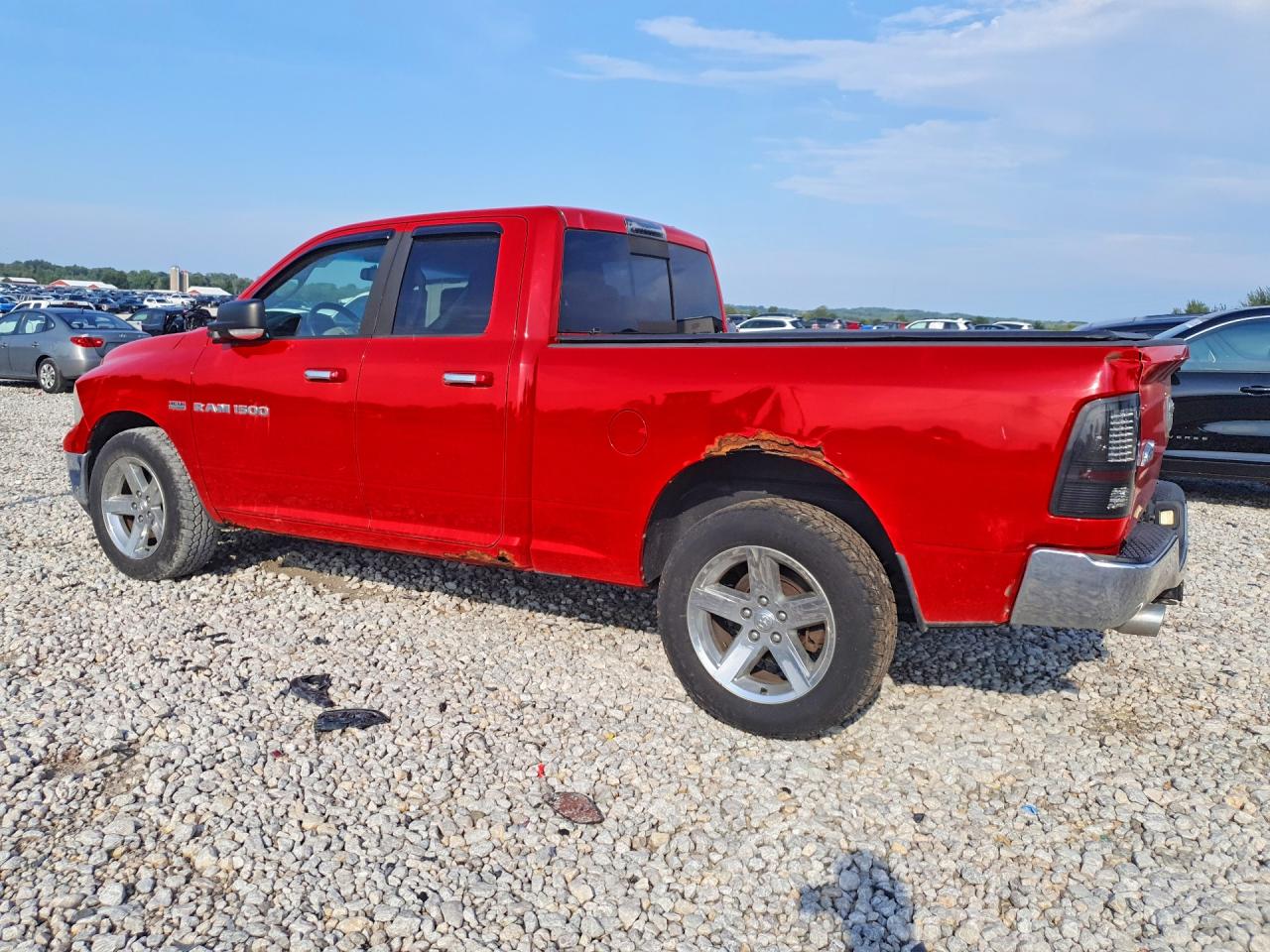 2011 Dodge Ram 1500 Red vin: 1D7RV1GT4BS643124