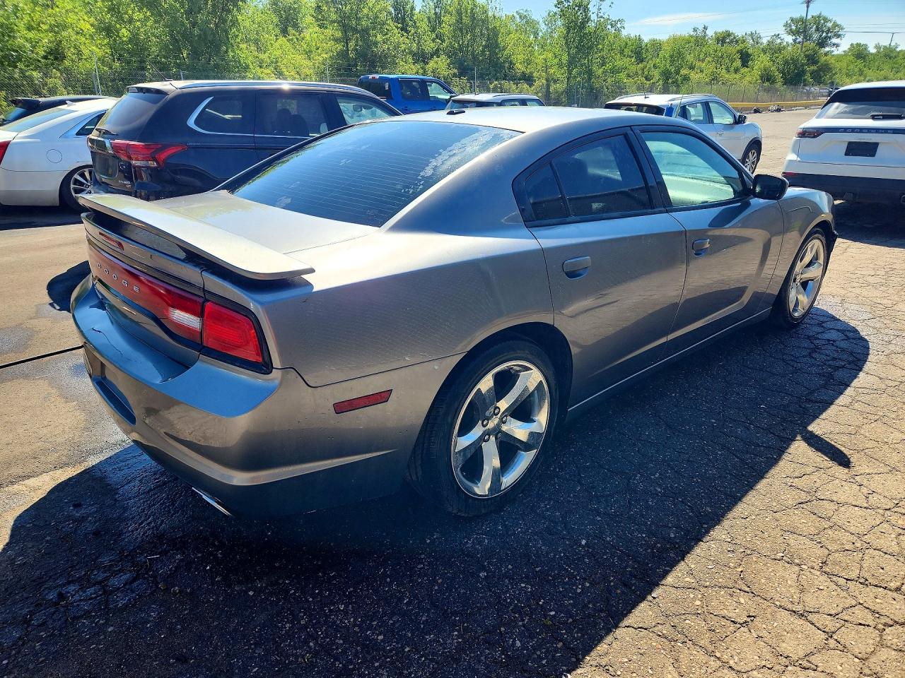 2012 Dodge Charger Sxt Silver vin: 2C3CDXHG1CH272024