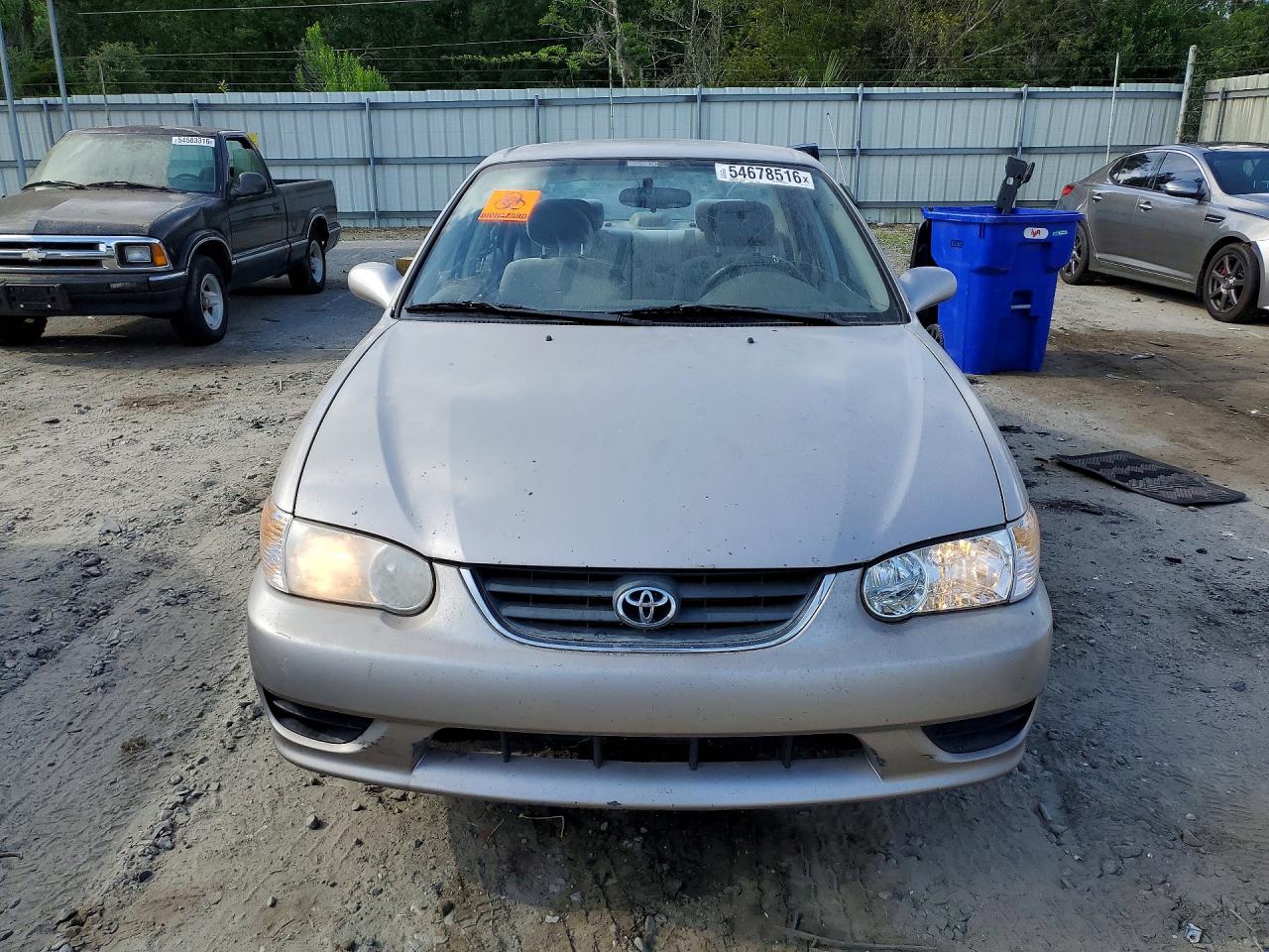 2001 Toyota Corolla Le Золотой vin: 1NXBR12E41Z470115