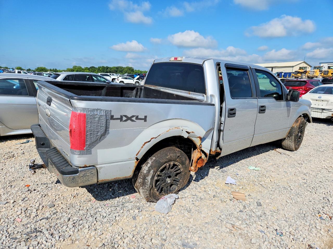 2011 Ford F150 Supercrew Silver vin: 1FTFW1EF2BKD51883