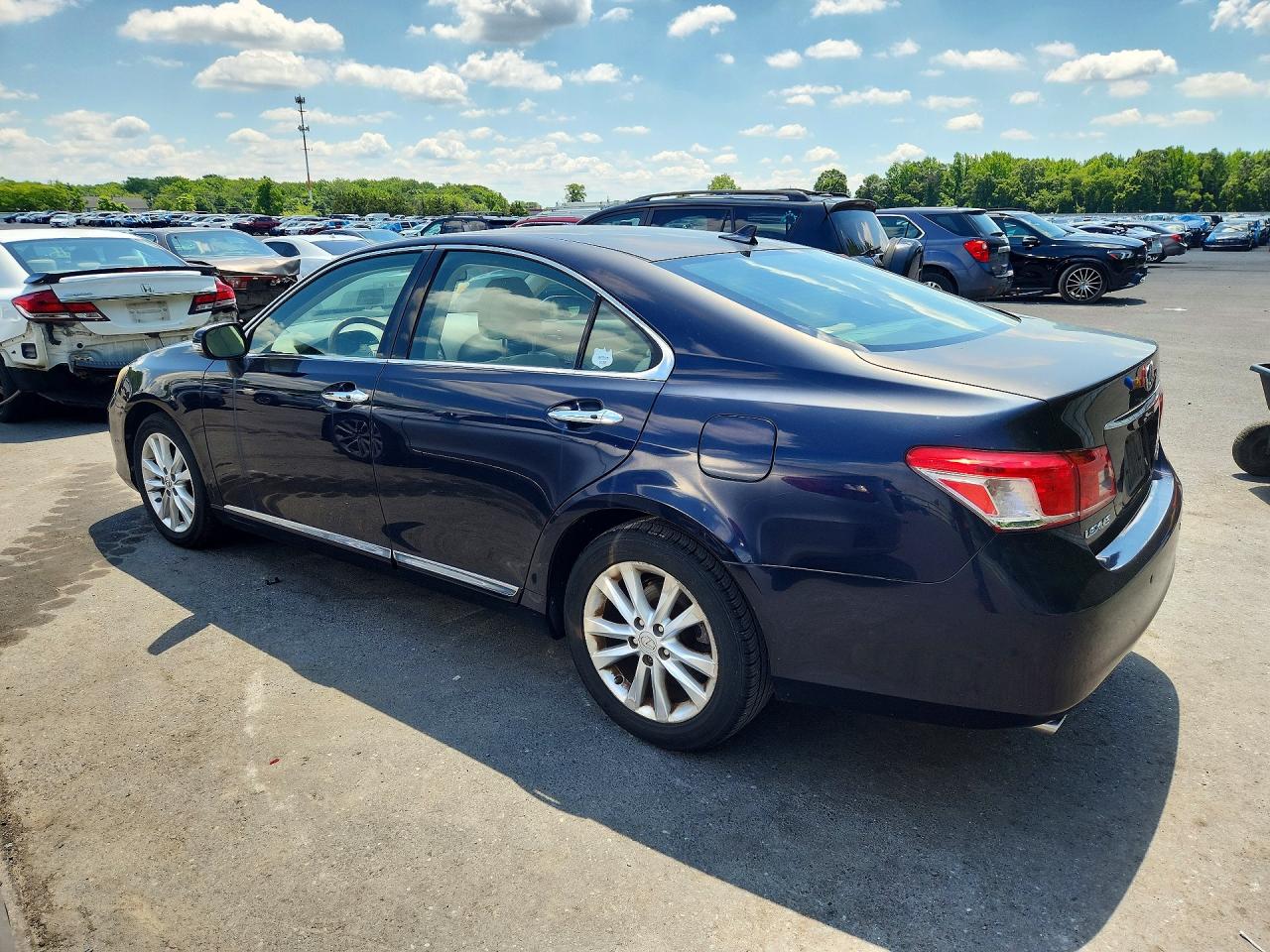 2010 Lexus Es 350 Charcoal vin: JTHBK1EG3A2356669