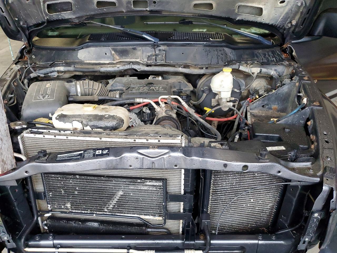 2004 Dodge Ram 1500 St Серый vin: 1D7HU18D94S547417