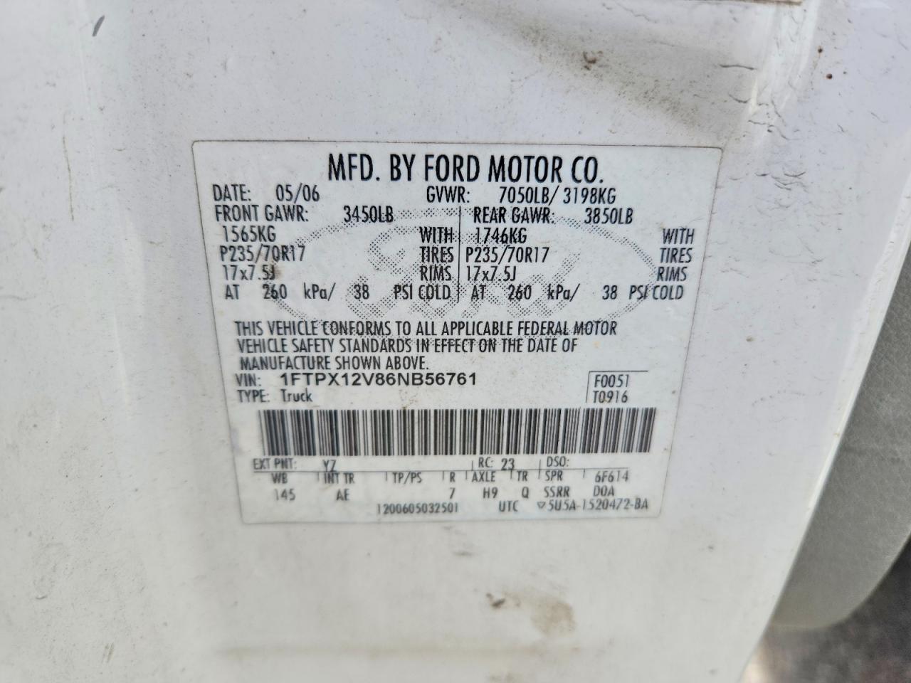 2006 Ford F150 White vin: 1FTPX12V86NB56761