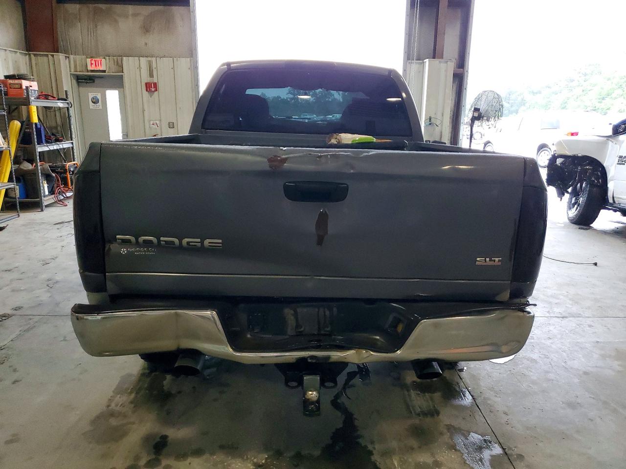 2004 Dodge Ram 1500 St Серый vin: 1D7HU18D94S547417