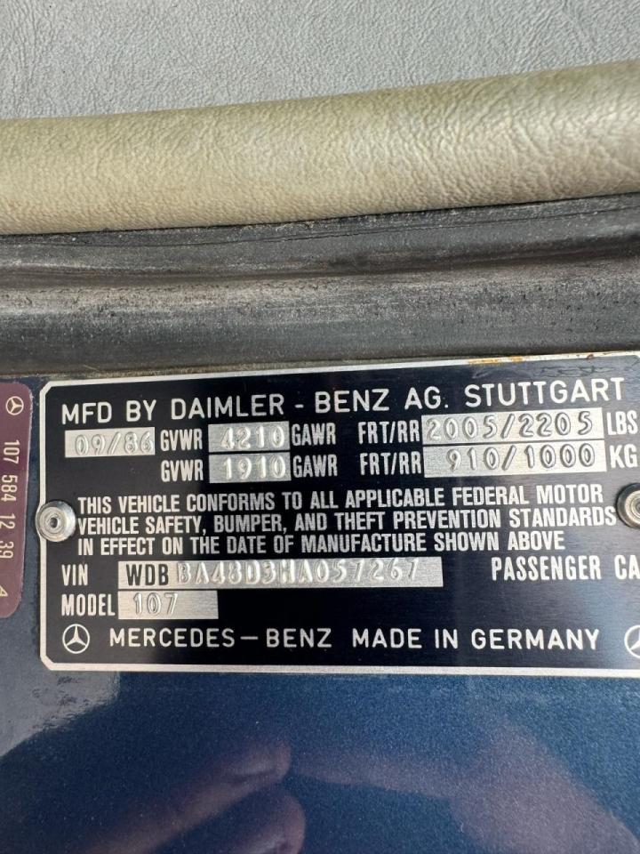 1987 Mercedes-benz 560 Sl Blue vin: WDBBA48D3HA057267