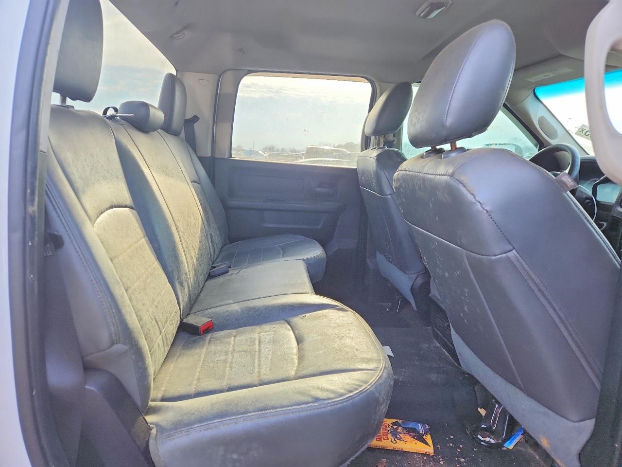 2014 Ram 2500 St Белый vin: 3C6UR4HL8EG318231