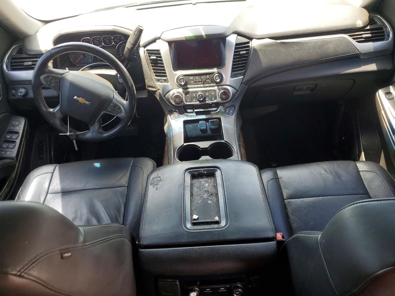 2015 Chevrolet Tahoe C1500 Lt Черный vin: 1GNSCBKC7FR594715