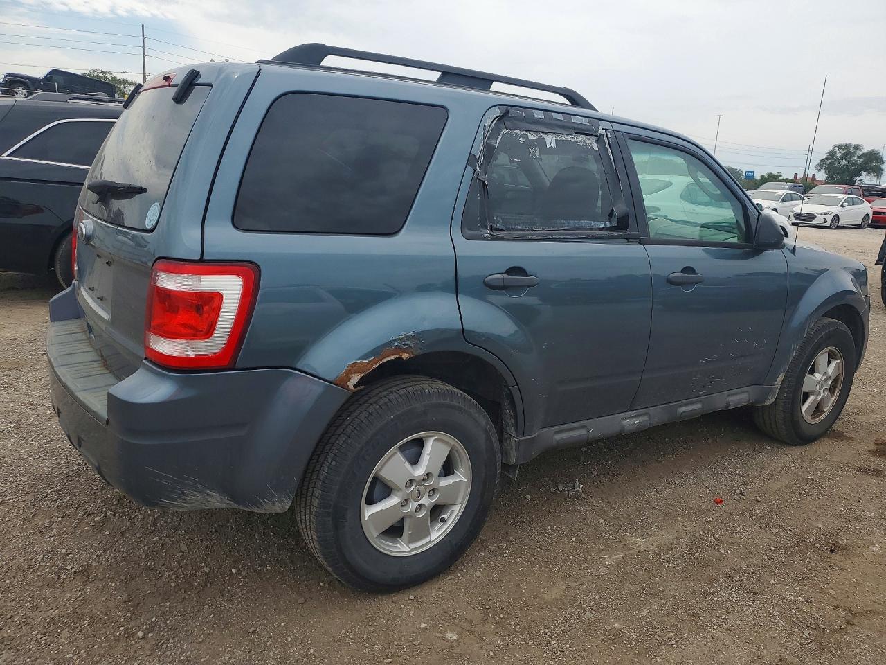 2010 Ford Escape Xlt Blue vin: 1FMCU9D76AKB66585