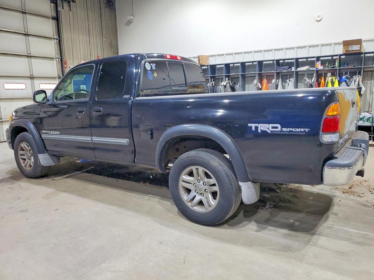 2004 Toyota Tundra Access Cab Sr5 Черный vin: 5TBRT34114S452506