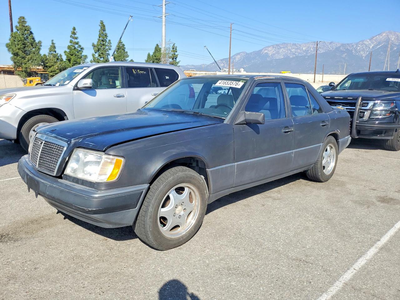 1993 Mercedes-benz 300 E 2.8 Черный vin: WDBEA28E1PC002930