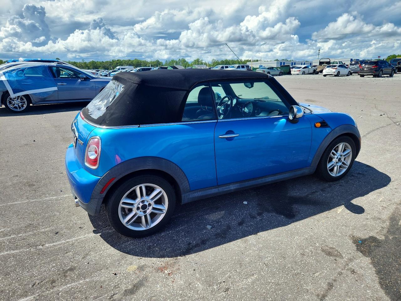 2012 Mini Cooper Blue vin: WMWZN3C54CT133927