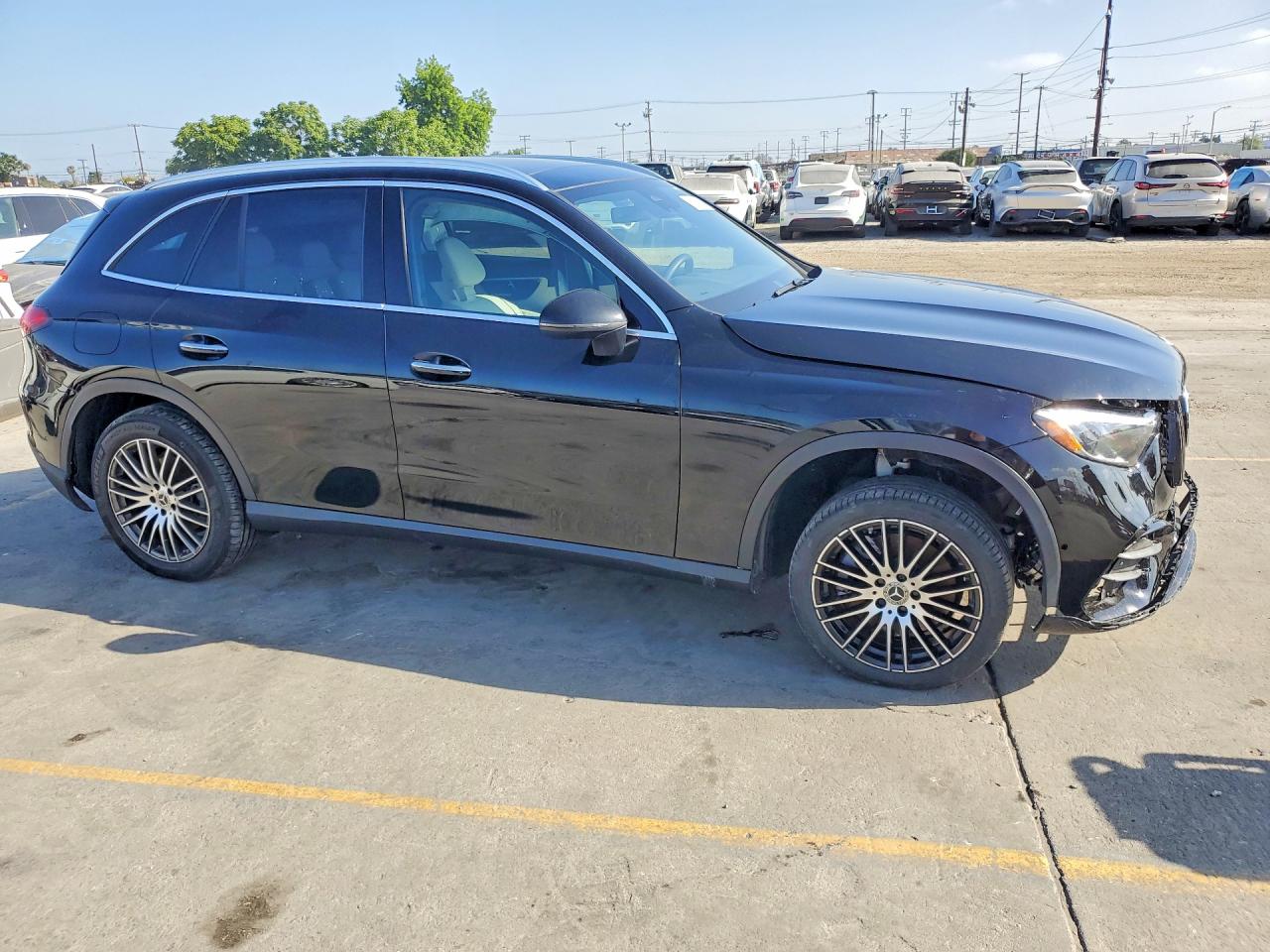 2024 Mercedes-benz Glc 300 Черный vin: W1NKM4GB5RF184382