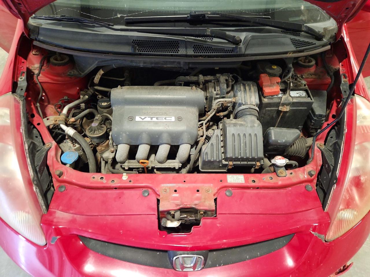 2008 Honda Fit Red vin: JHMGD38408S067014