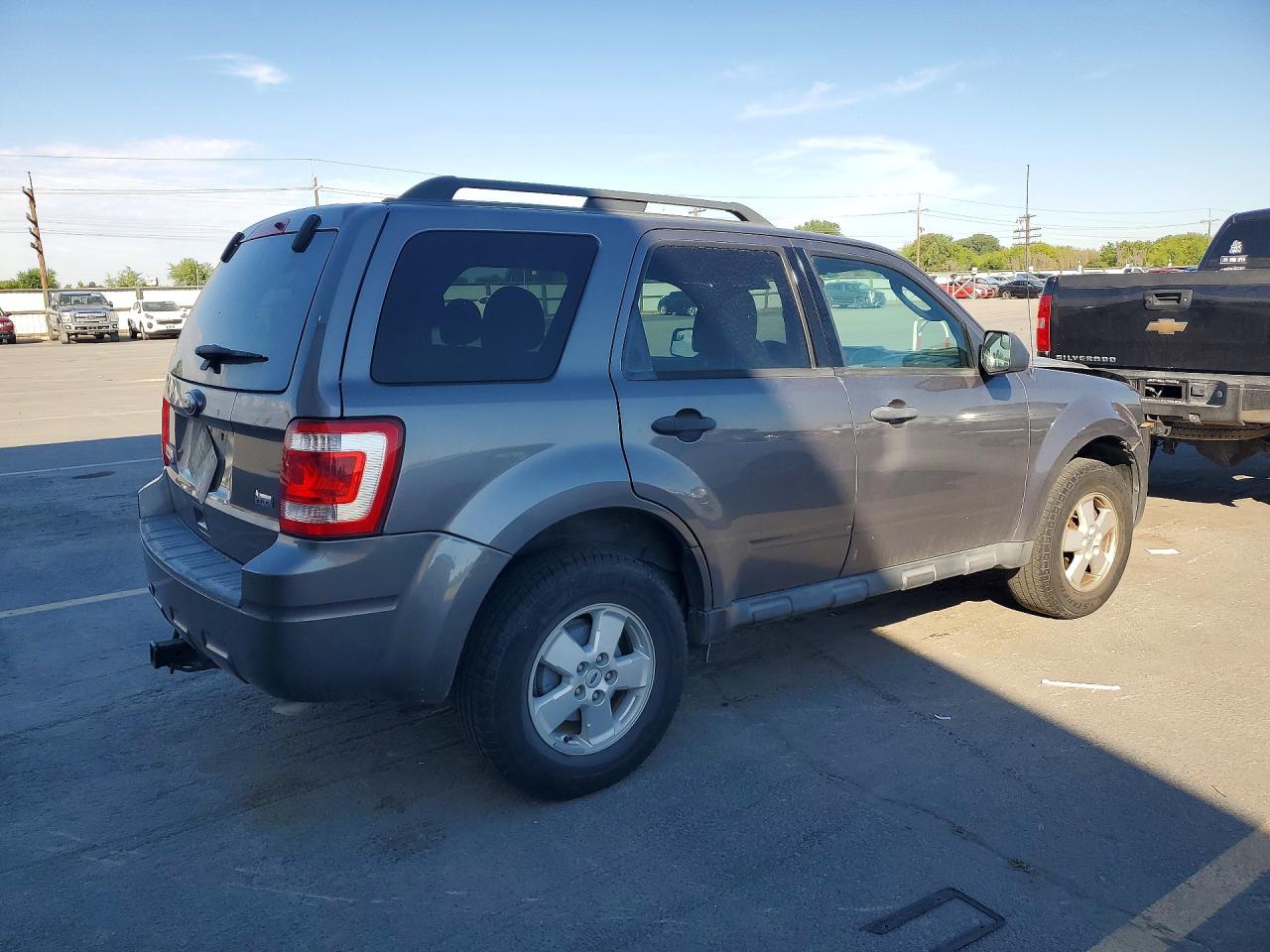 2011 Ford Escape Xlt Silver vin: 1FMCU0DG4BKA16827