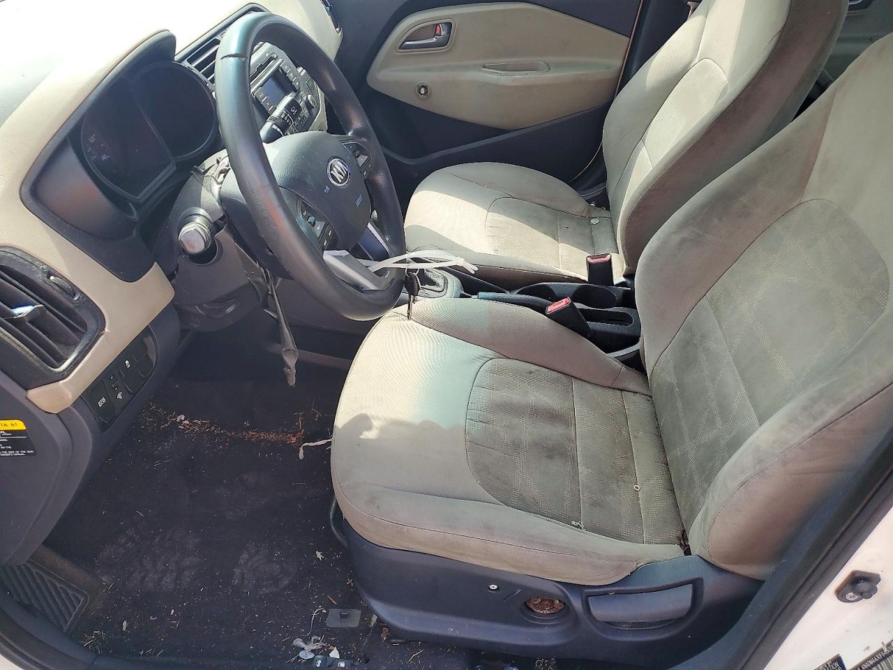 2015 Kia Rio Lx White vin: KNADM4A30F6450935