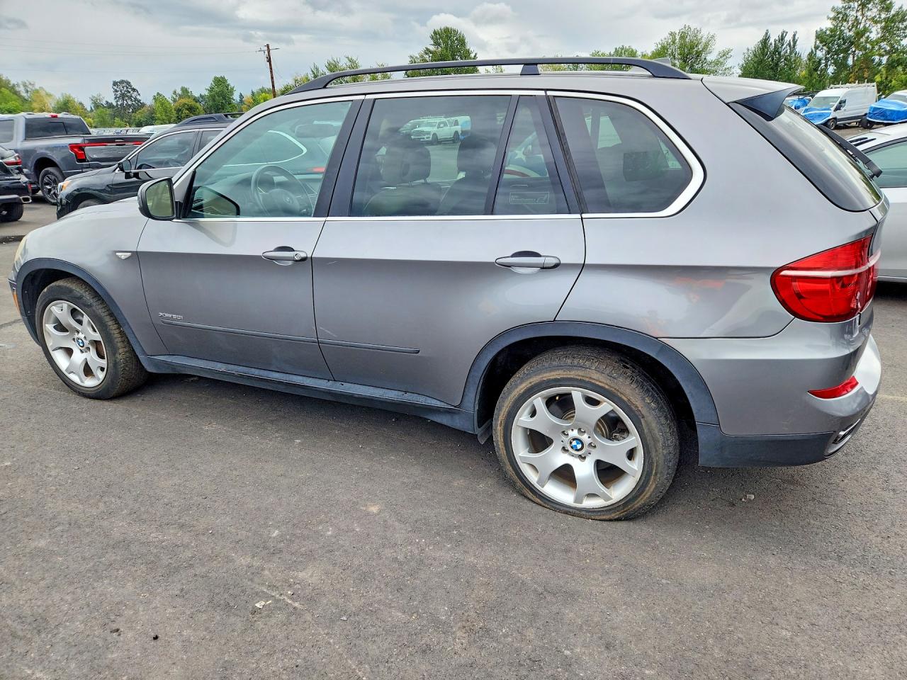2011 Bmw X5 Xdrive50i Silver vin: 5UXZV8C5XBL421531