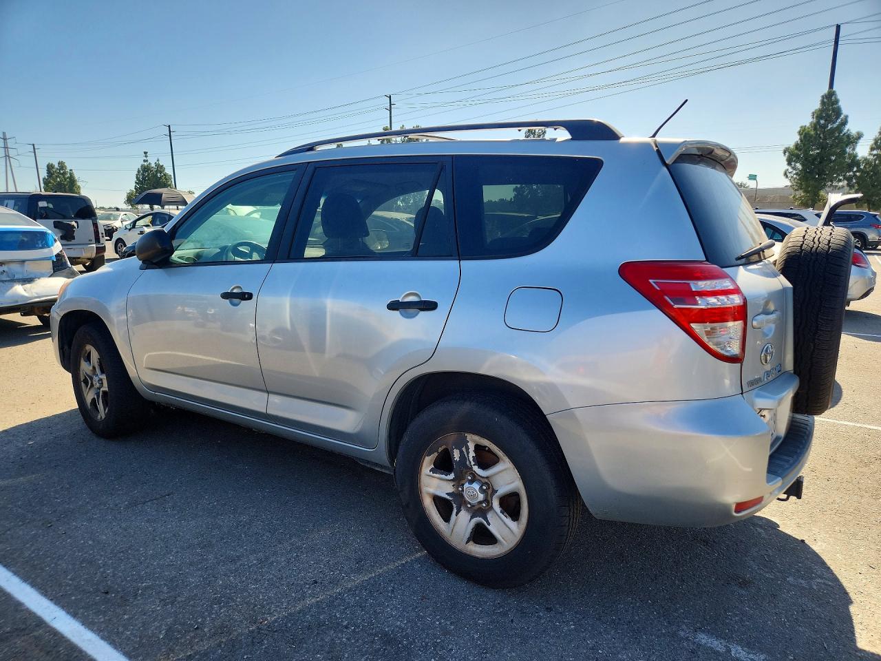 2010 Toyota Rav4 Base Серебряный vin: 2T3BF4DV4AW042298