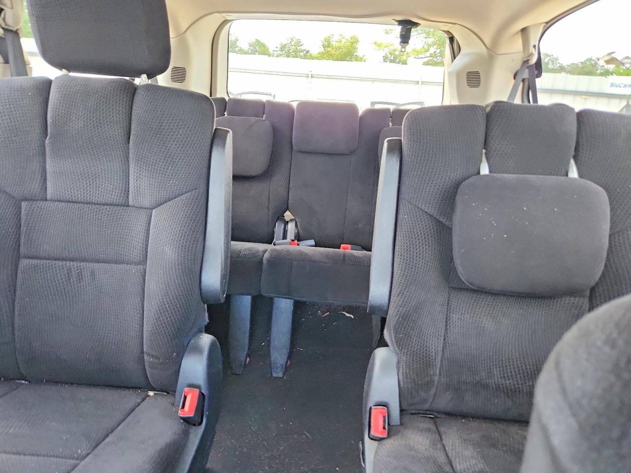 2012 Dodge Grand Caravan Sxt Red vin: 2C4RDGCG0CR210153