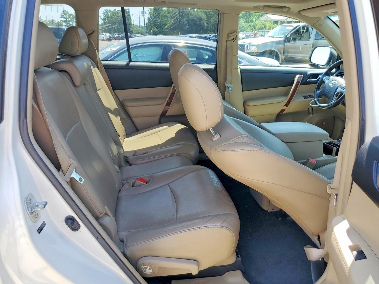 2013 Toyota Highlander Limited White vin: 5TDDK3EH8DS211008