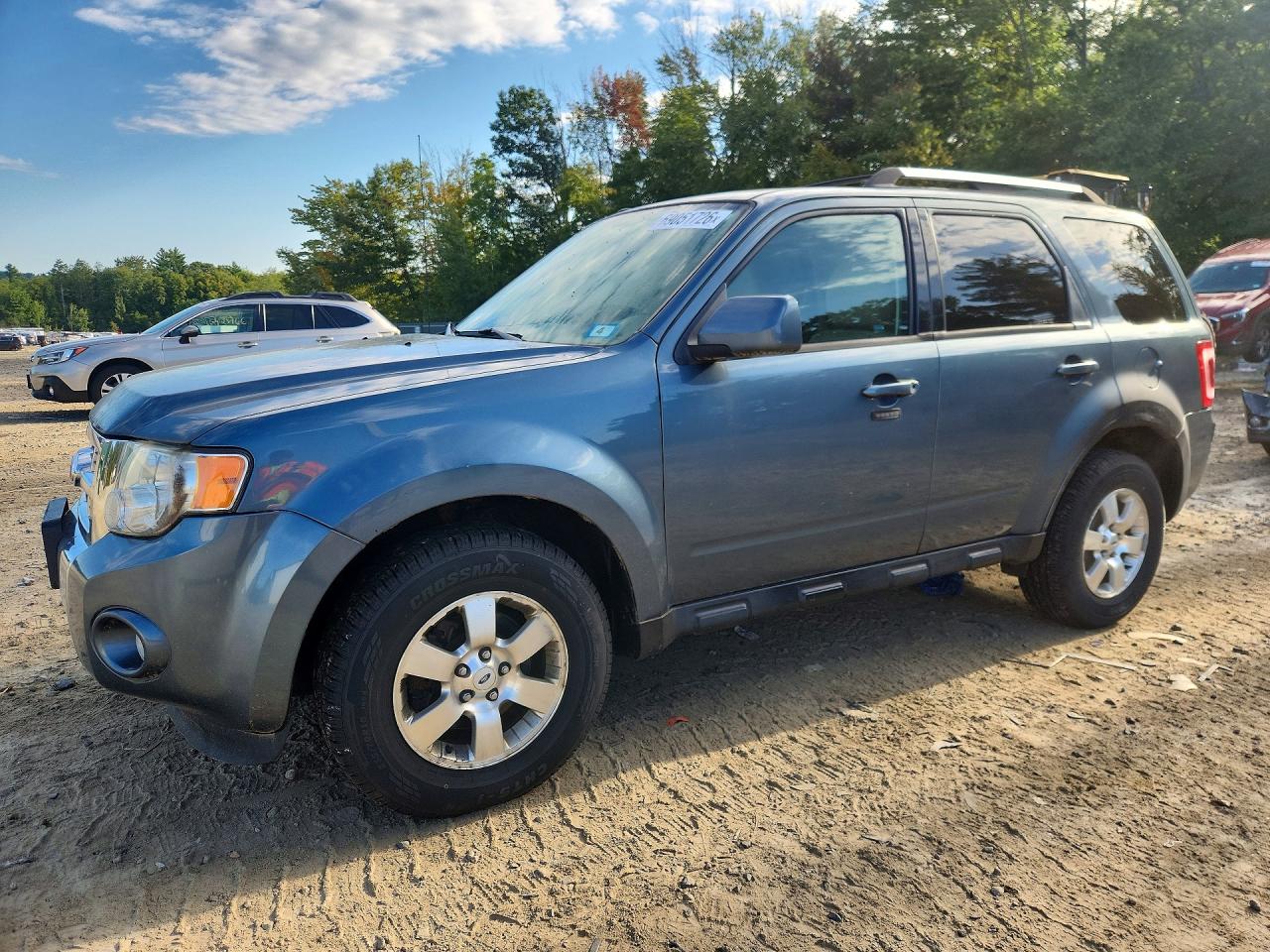 2011 Ford Escape Limited Blue vin: 1FMCU0E76BKC12962