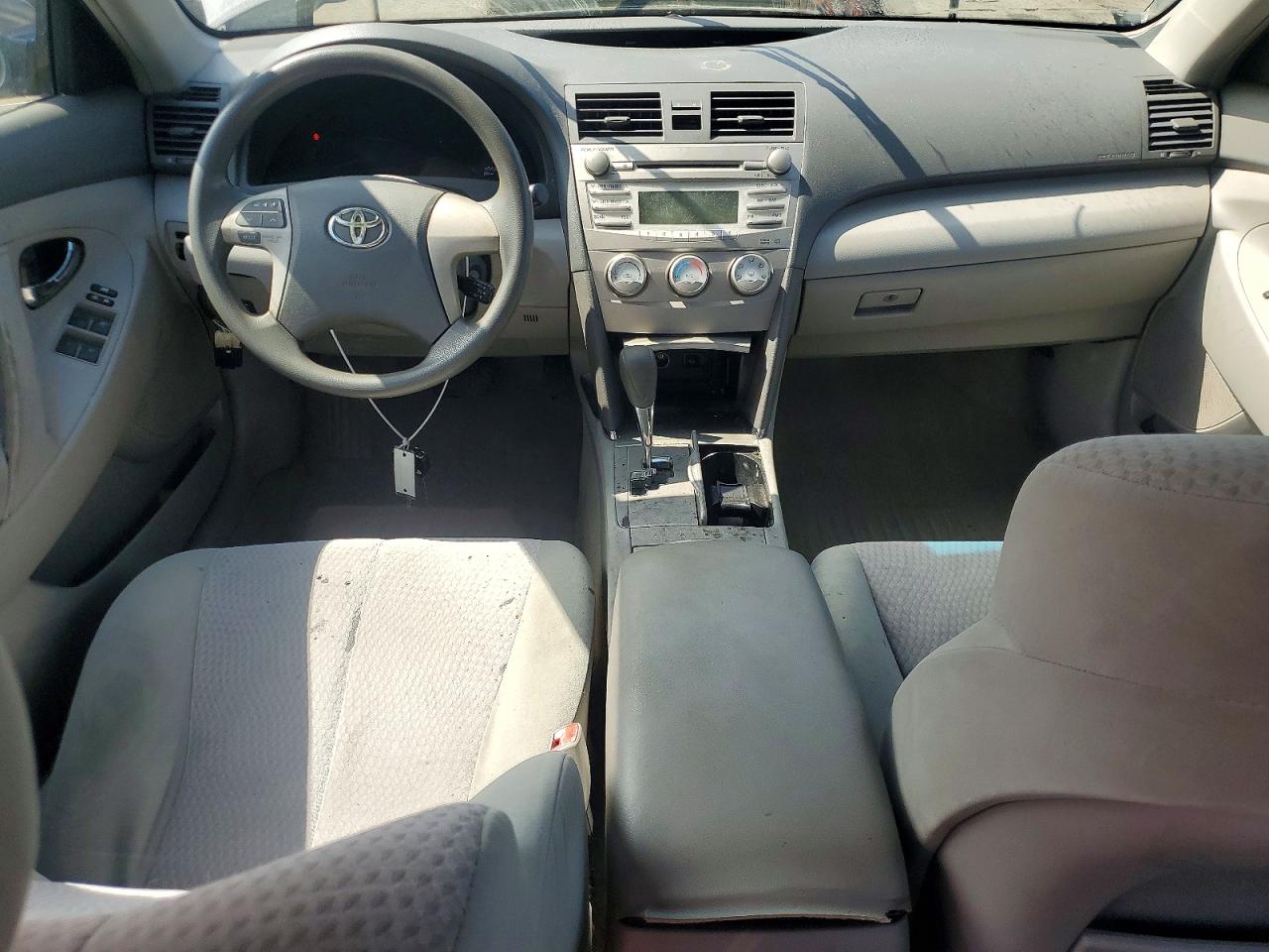 2011 Toyota Camry Le Charcoal vin: 4T4BF3EK5BR133398