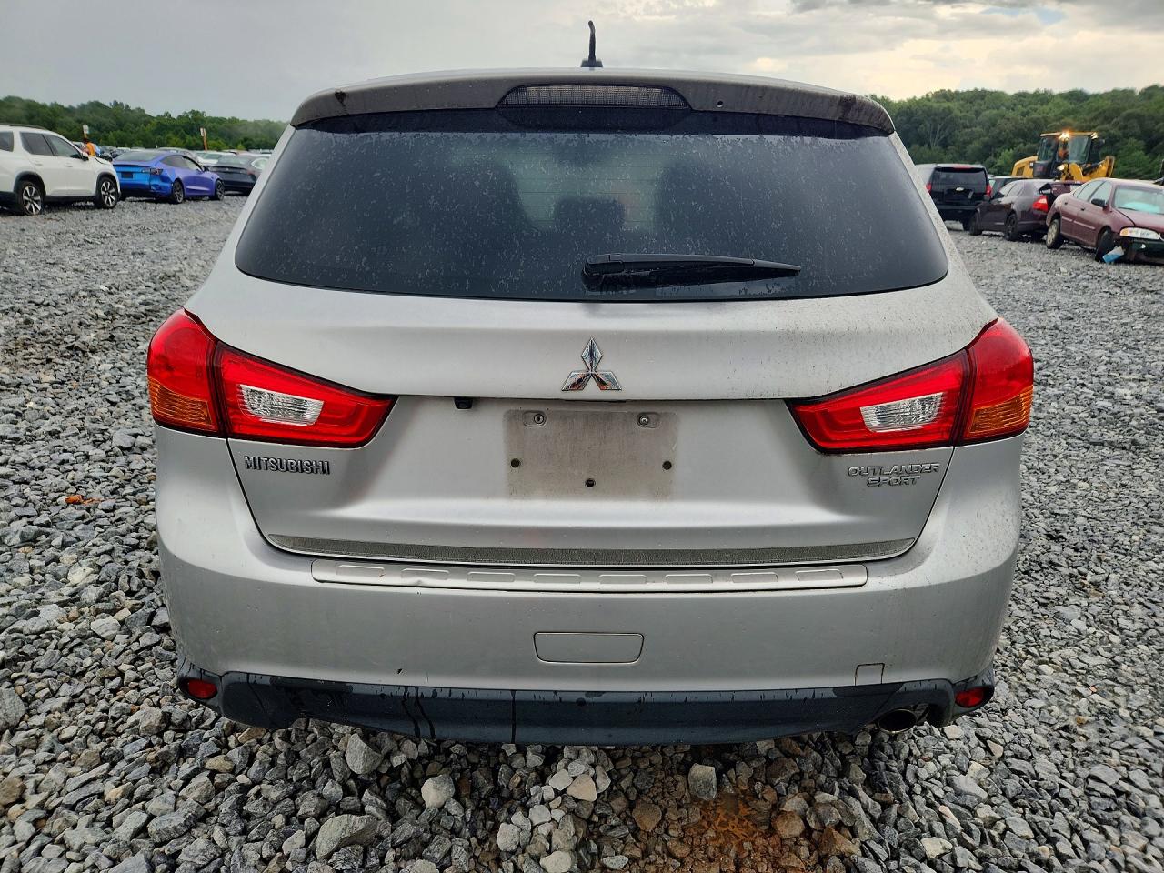 2015 Mitsubishi Outlander Sport Se Серебряный vin: 4A4AP4AU0FE006037