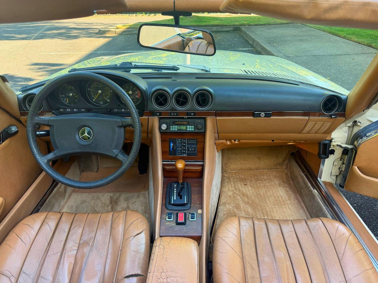 1980 Mercedes-benz 450 Sl Cream vin: WDB10704412063683