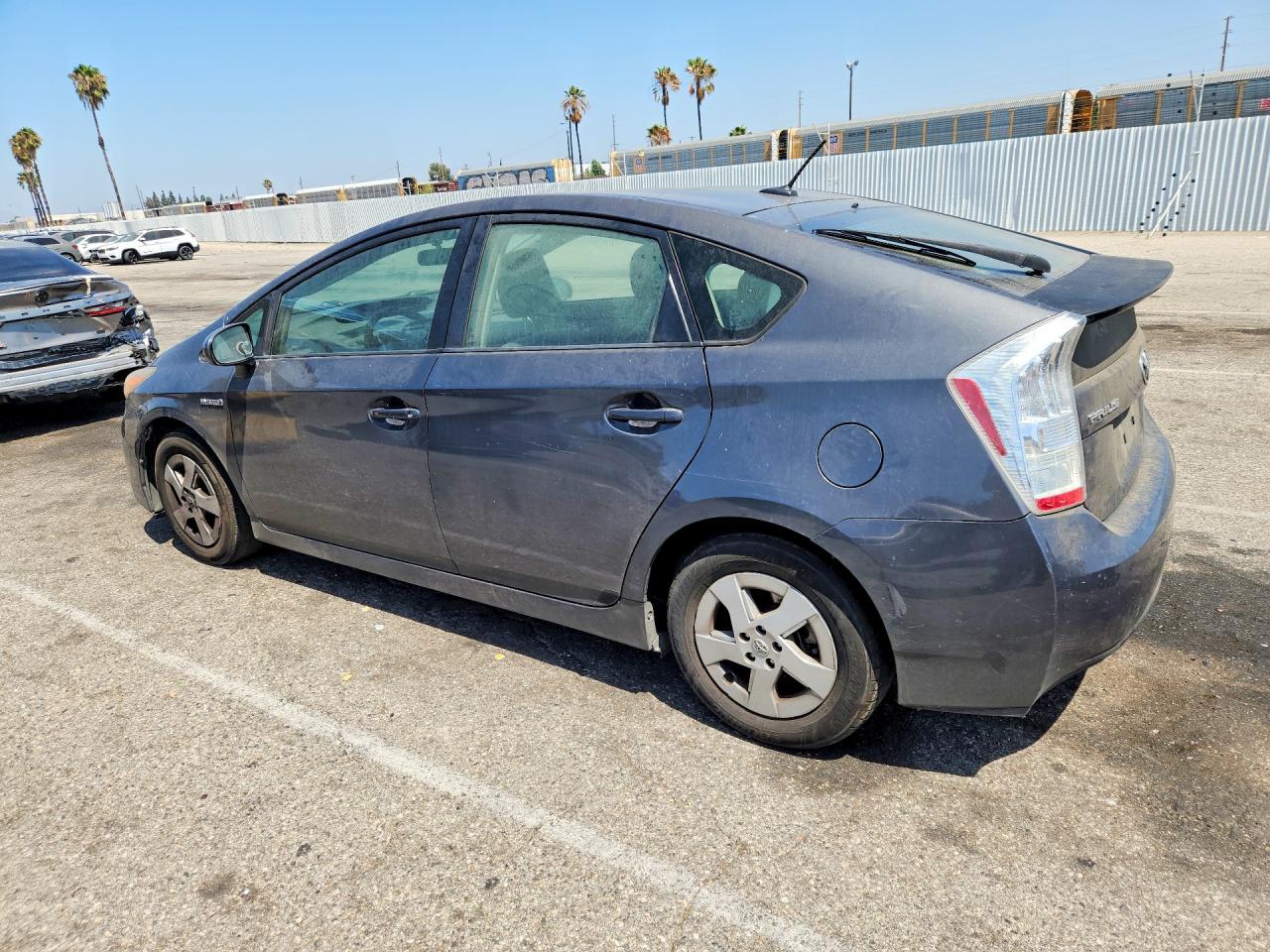 2011 Toyota Prius Two Gray vin: JTDKN3DU2B0257737