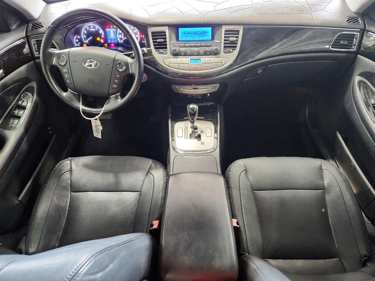 2012 Hyundai Genesis 3.8l Silver vin: KMHGC4DD5CU187464