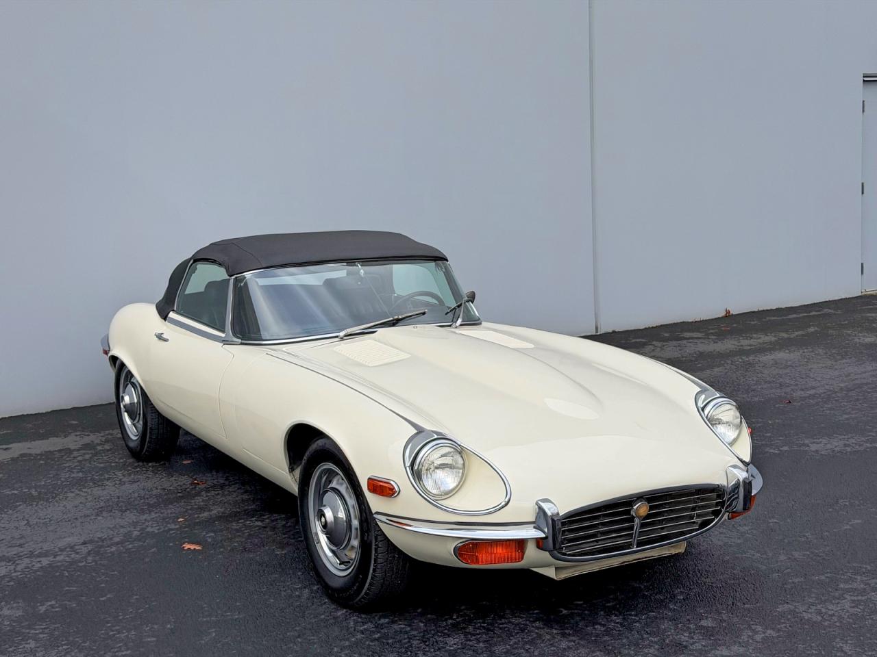 1971 Jaguar E - Type White vin: 1S71298BW