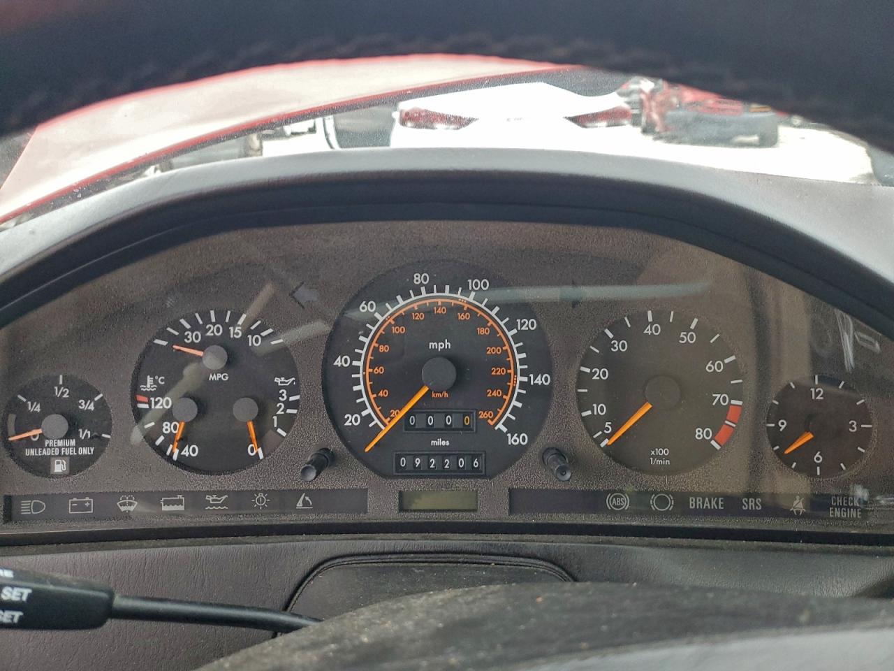 1991 Mercedes-benz 300 Sl Red vin: WDBFA61E9MF019572