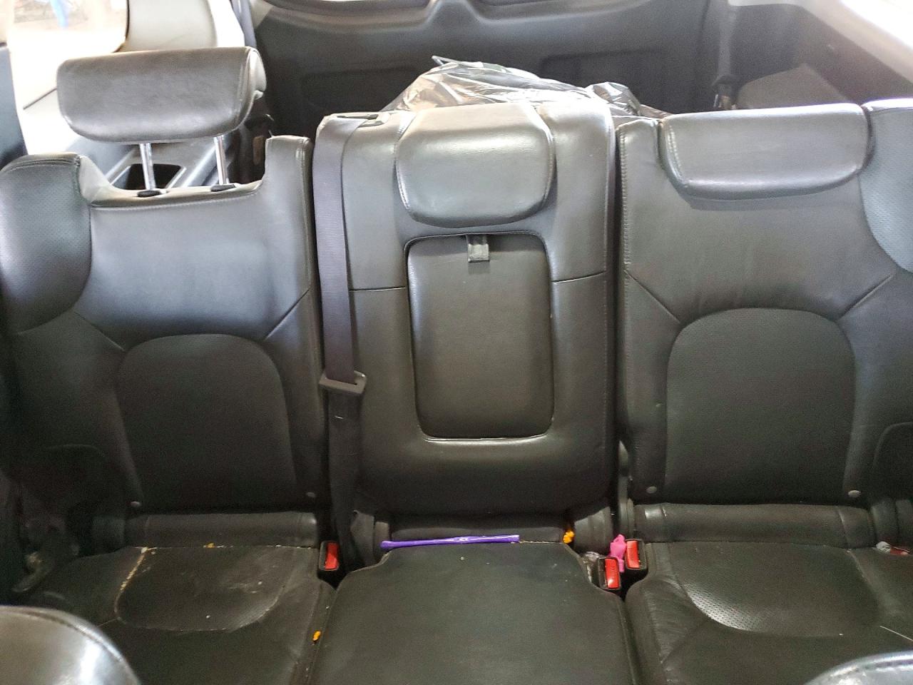 2005 Nissan Pathfinder Xe White vin: 5N1AR18U35C714200